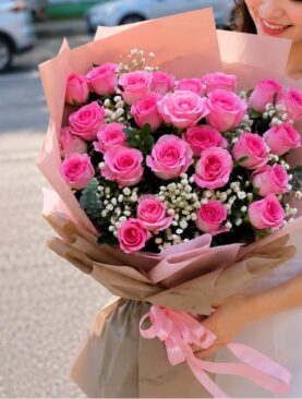 Sweet Blush Pink Roses Bouquet